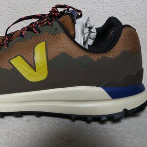 VEJA Fitz Roy Hiking Shoe